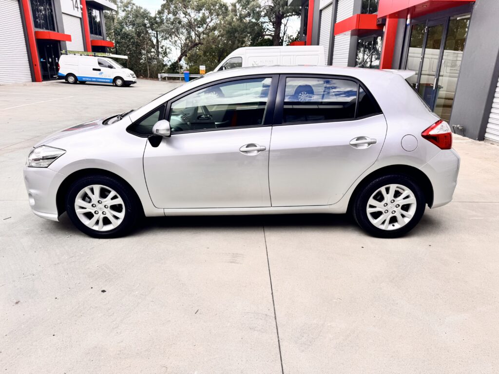 2012 Toyota Corolla Accents sport