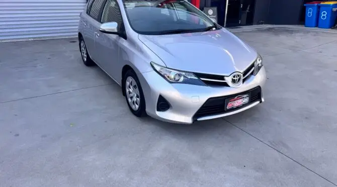 2014 TOYOTA Corolla Ascent
