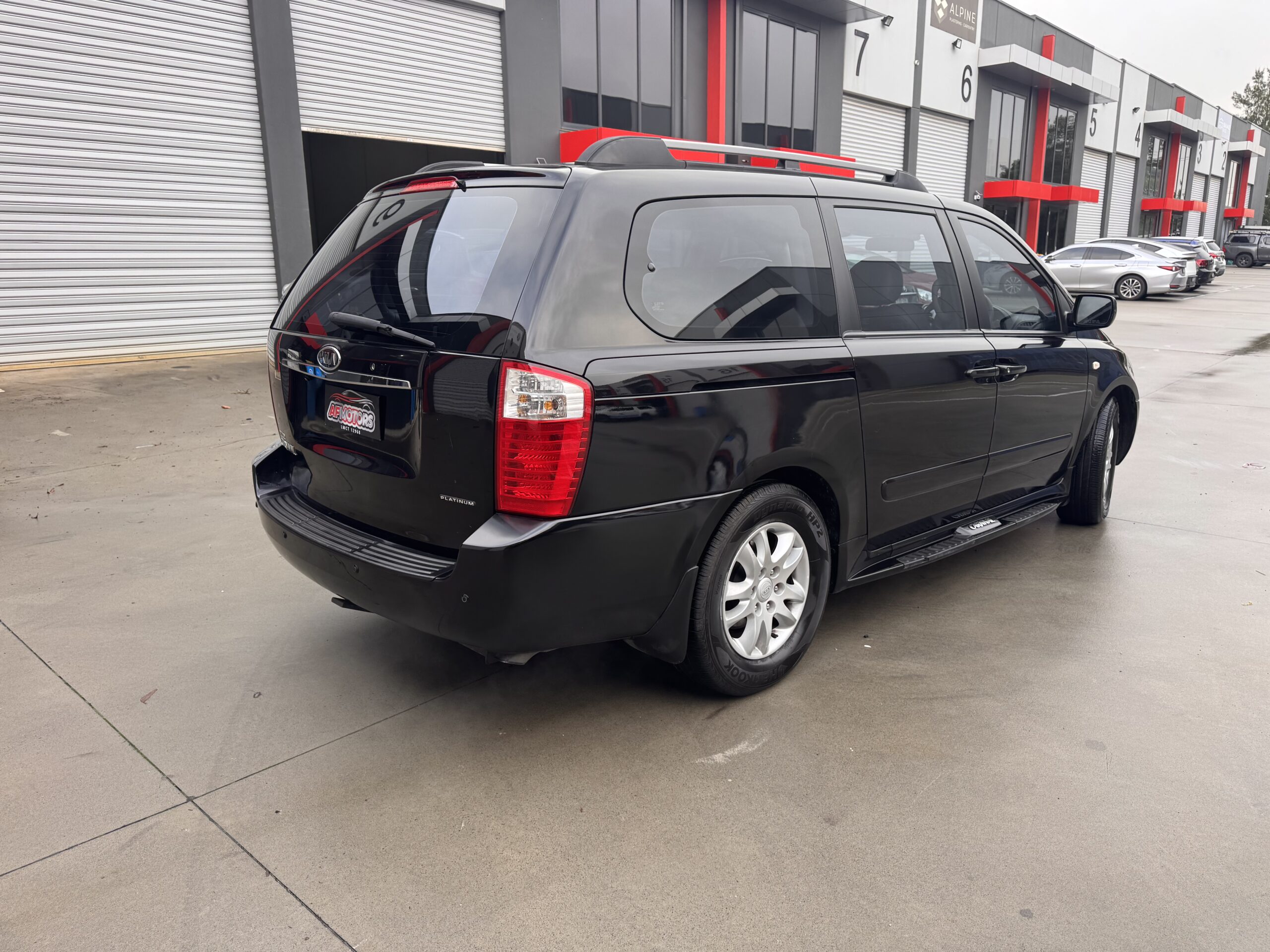 2008 Kia Carnival