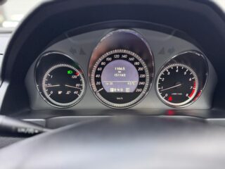 2010 Mercedes-Benz C 250 CGI Sedan/Saloon Petrol Automatic red for sale at Fathi co PTY LTD image 17