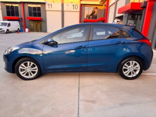 2014 Hyundai i30 se Hatchback/Liftback/Notchback Petrol Automatic blue for sale at Fathi co PTY LTD image 6