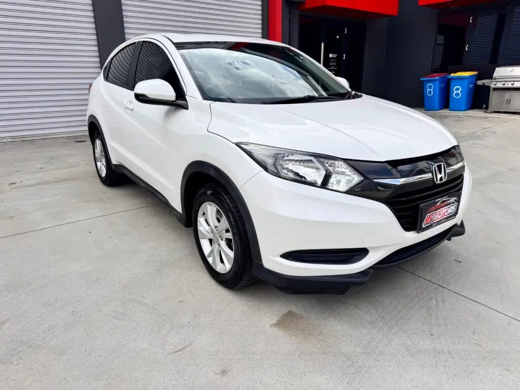 2015 Honda HR-V Wagon Petrol Automatic white for sale at Fathi co PTY LTD image 1