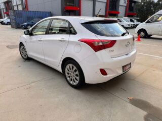 2015 Hyundai i30 Hatchback/Liftback/Notchback Petrol Automatic white for sale at Fathi co PTY LTD image 7