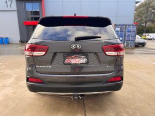 2017 Kia Sorento Sorento III Wagon Diesel Automatic grey for sale at Fathi co PTY LTD image 4