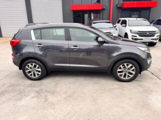 2016 Hyundai I30 Hatchback Petrol Automatic grey for sale at Fathi co PTY LTD image 6