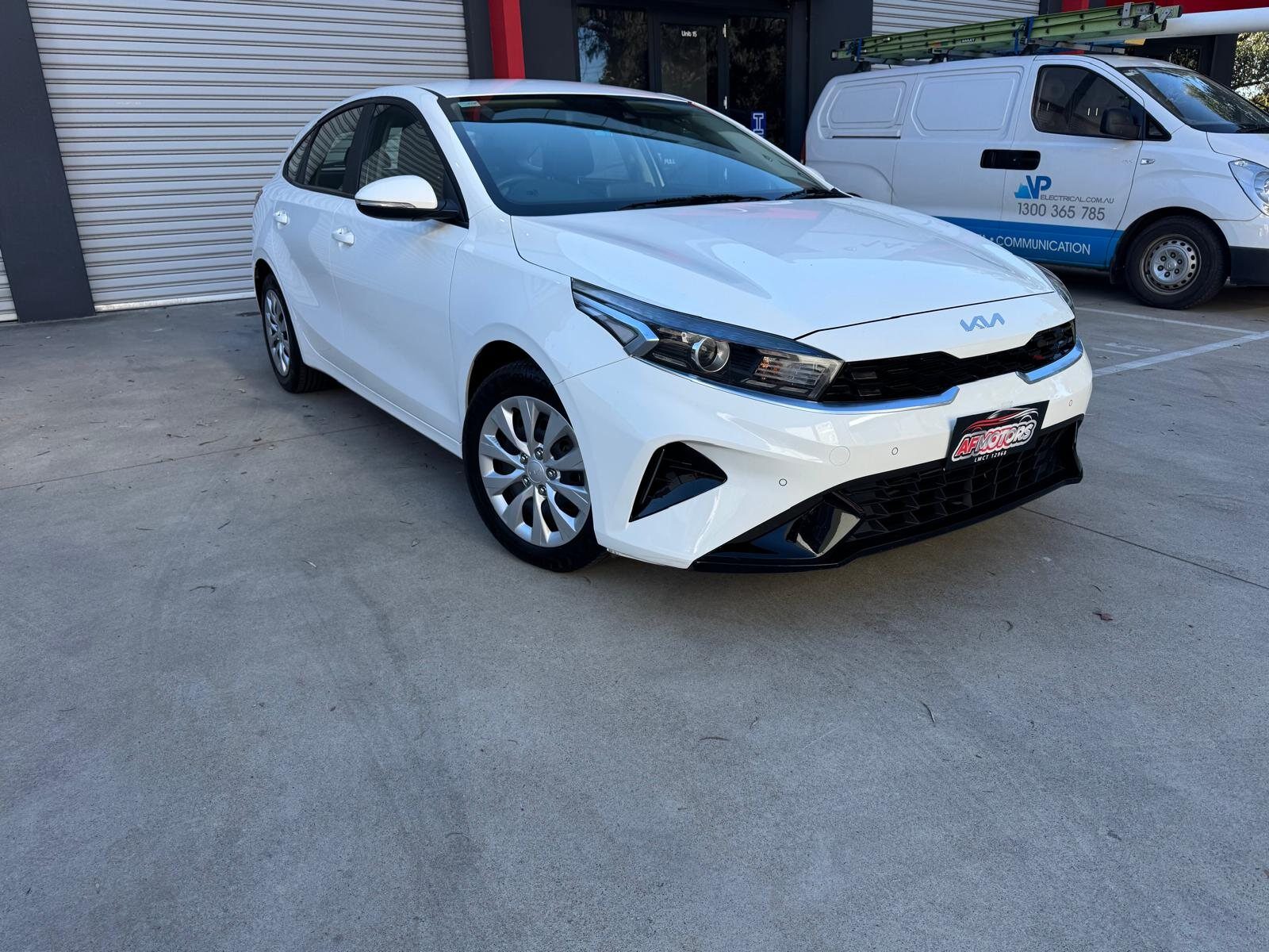 2022 Kia Cerato Hatchback/Liftback/Notchback Petrol Automatic white for sale at Fathi co PTY LTD image 1