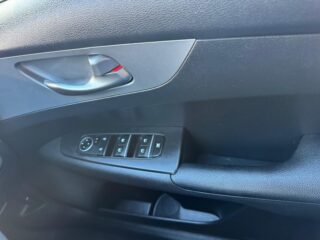 2022 Kia Cerato Hatchback/Liftback/Notchback Petrol Automatic white for sale at Fathi co PTY LTD image 14