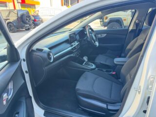 2022 Kia Cerato Hatchback/Liftback/Notchback Petrol Automatic white for sale at Fathi co PTY LTD image 18