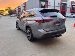 2021 Toyota Highlander 70 Series Wagon Body Sport Utility Vehicle (SUV)/Multi Purpose Vehicle (MPV) Petrol Automatic blue for sale at Fathi co PTY LTD image 5
