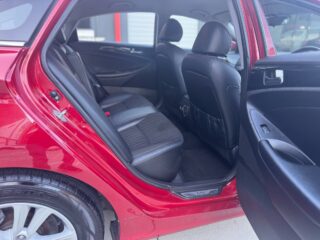2011 Hyundai Sonata, i45 GLS GLS(Middle grade) Sedan/Saloon Petrol Automatic red for sale at Fathi co PTY LTD image 12