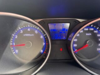 2012 Hyundai ix35 ix35 Wagon Petrol Manual black for sale at Fathi co PTY LTD image 16