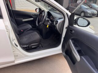 2007 Mazda 2 2 II (DE) Hatchback/Liftback/Notchback Petrol Manual white for sale at Fathi co PTY LTD image 10