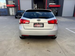 2012 Kia cerato s Hatchback Petrol Automatic silver for sale at Fathi co PTY LTD image 4